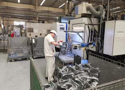 大連亞明:創(chuàng)世界一流壓鑄企業(yè),做最受社會(huì)信賴公司