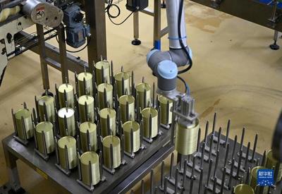 新華全媒+丨"舌尖上"的智能制造:探訪全球首家調(diào)味品"燈塔工廠"