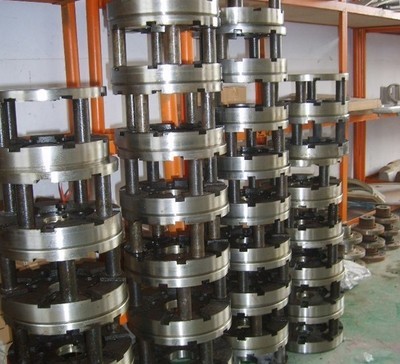 供應(yīng)青島拋丸機(jī)、耐磨件路面拋丸機(jī)、葉輪體、拋丸器-青島鑄誠(chéng)機(jī)械制造
